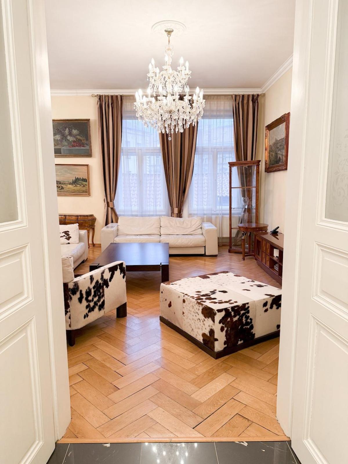 Monarch Casa Xxl 110m2 Prague