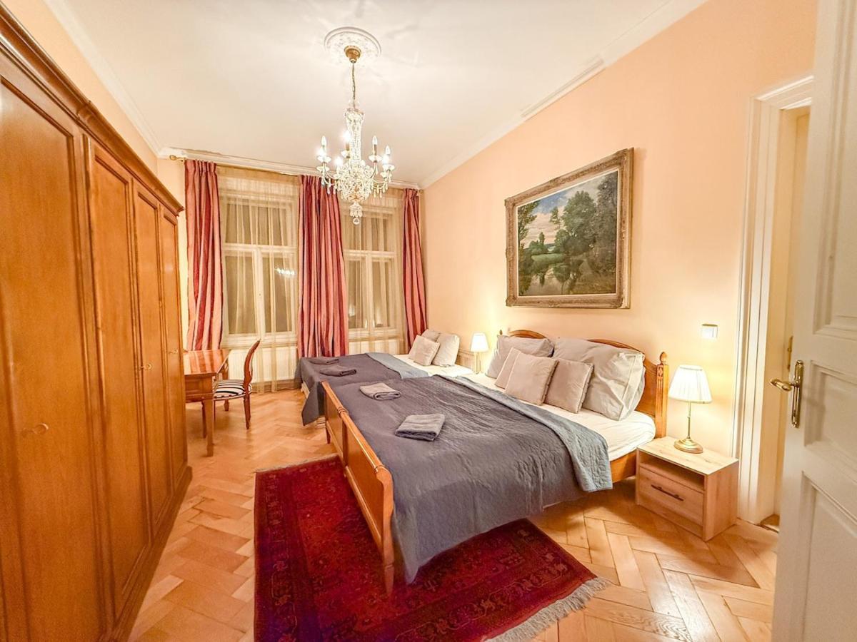 Monarch Casa Xxl 110m2 Prague
